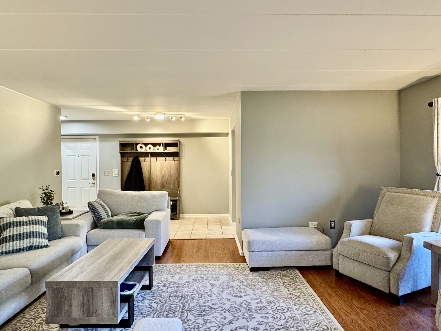 6950 Heritage Circle #4-1A, Orland Park, IL 60462