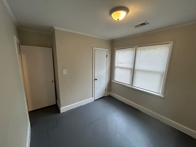 1305 S Wisconsin Avenue, Lombard, IL 60148