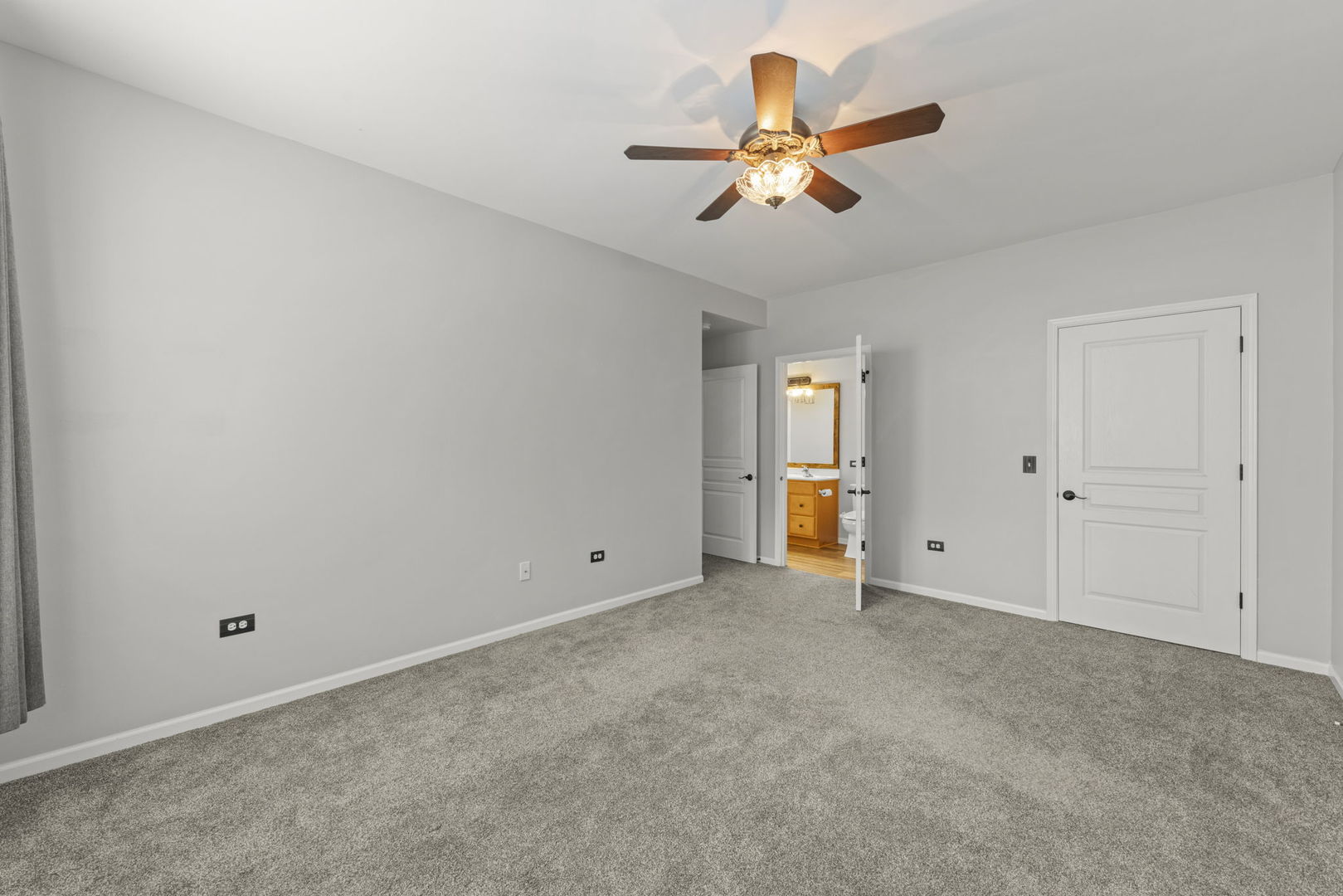 3220 Bromley Lane, Aurora, IL 60502