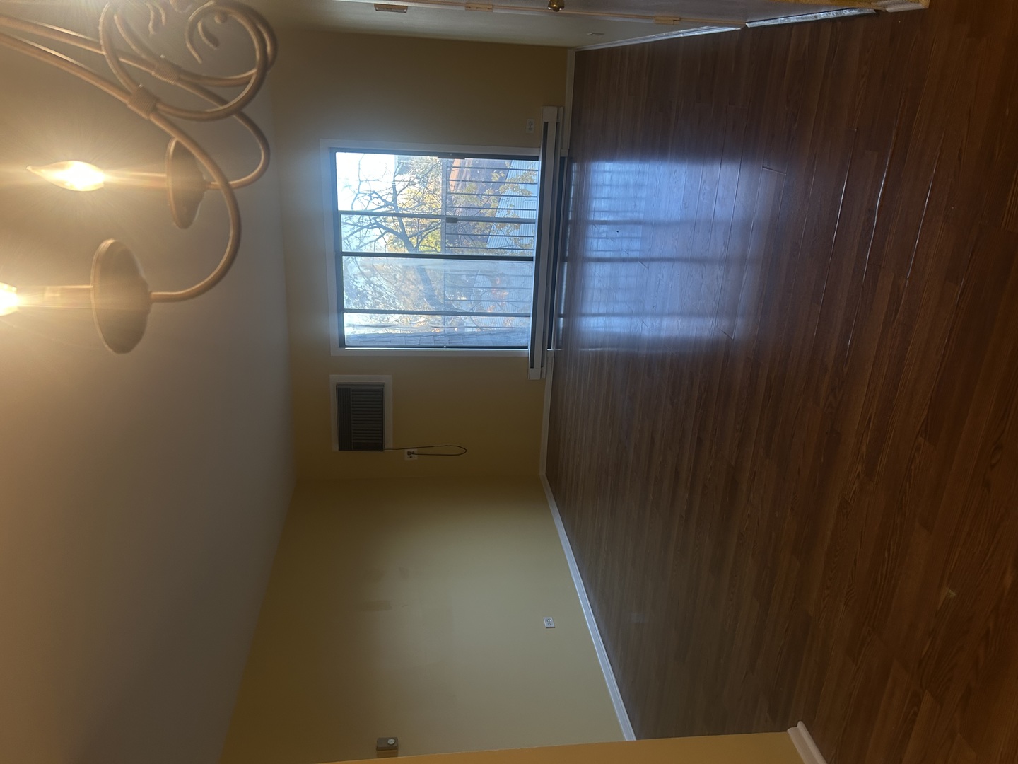 162 S Waters Edge Drive #301, Glendale Heights, IL 60139