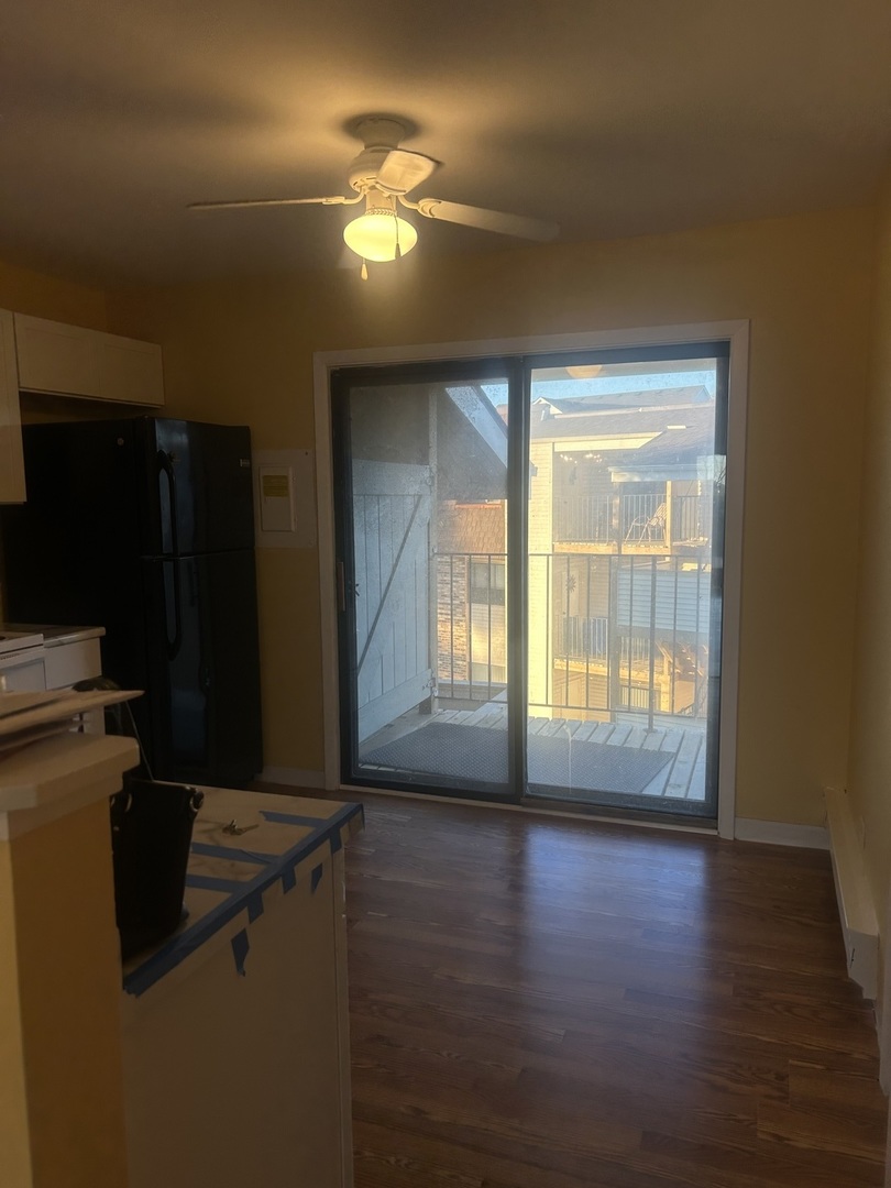 162 S Waters Edge Drive #301, Glendale Heights, IL 60139