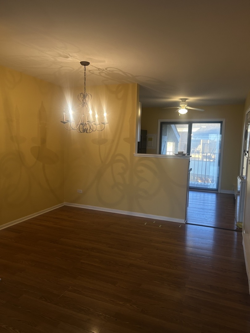 162 S Waters Edge Drive #301, Glendale Heights, IL 60139