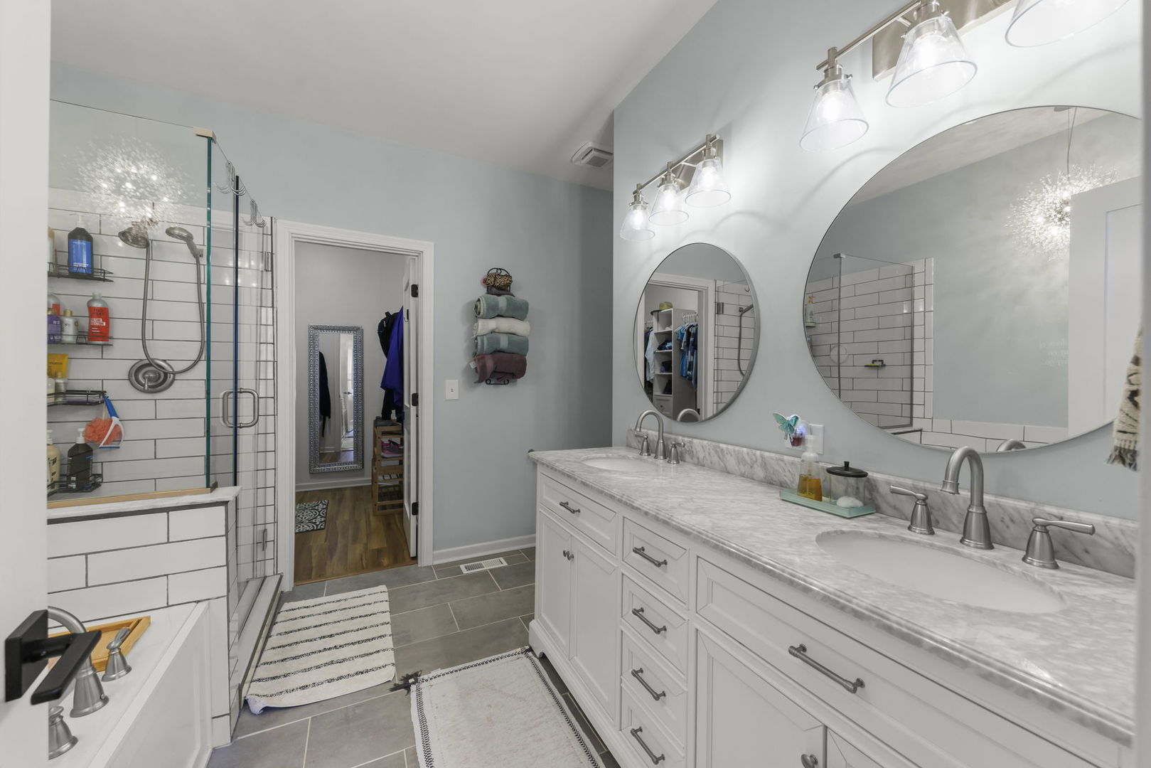 907 Bluebell Circle, Joliet, IL 60431