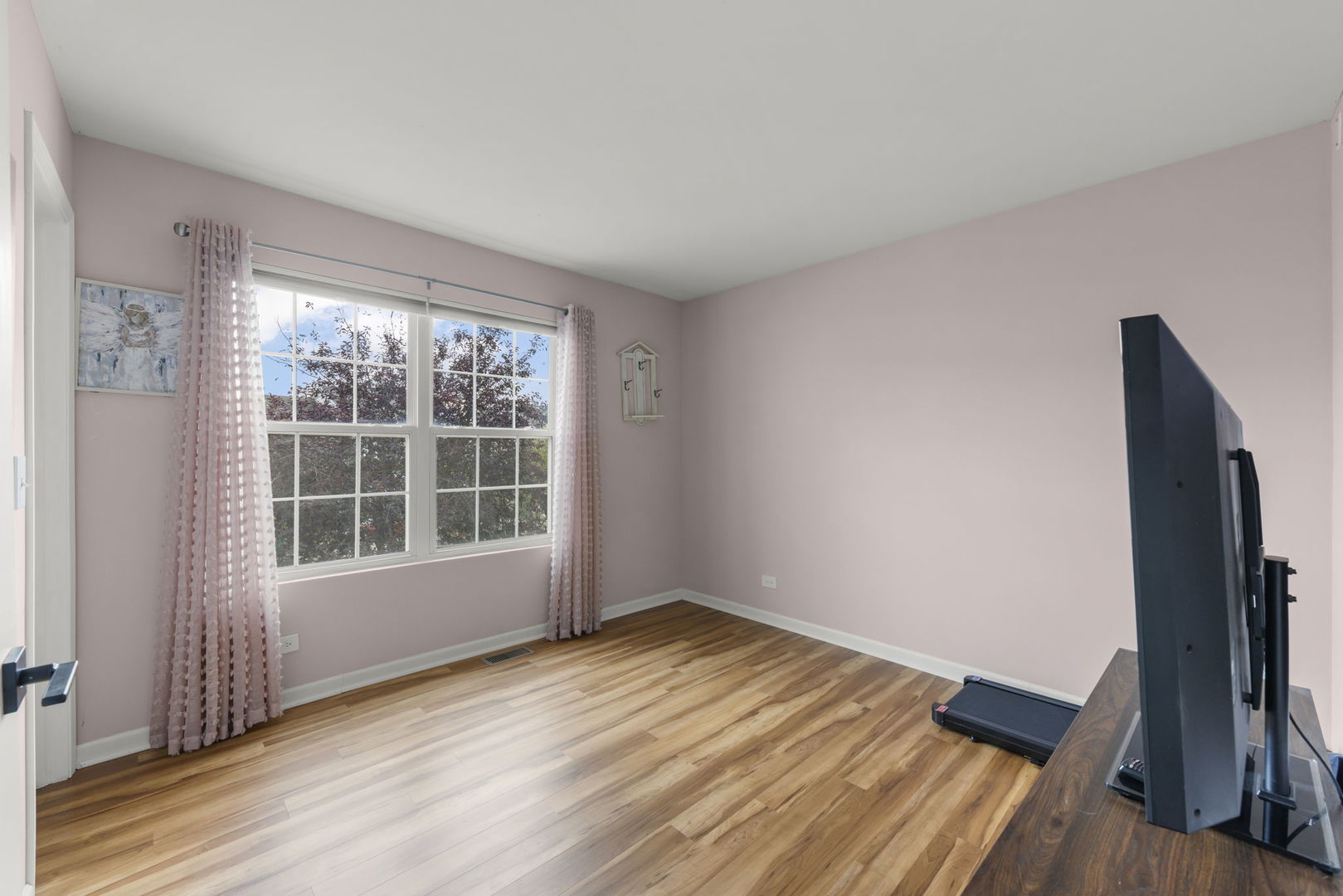 907 Bluebell Circle, Joliet, IL 60431