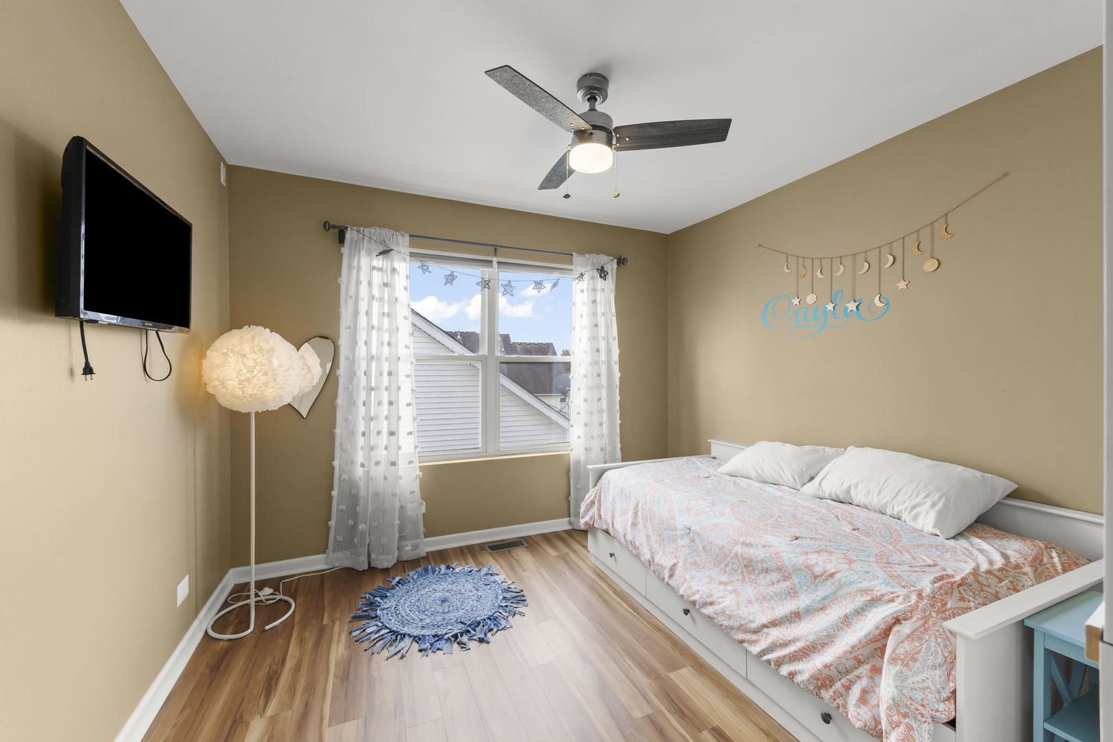 907 Bluebell Circle, Joliet, IL 60431