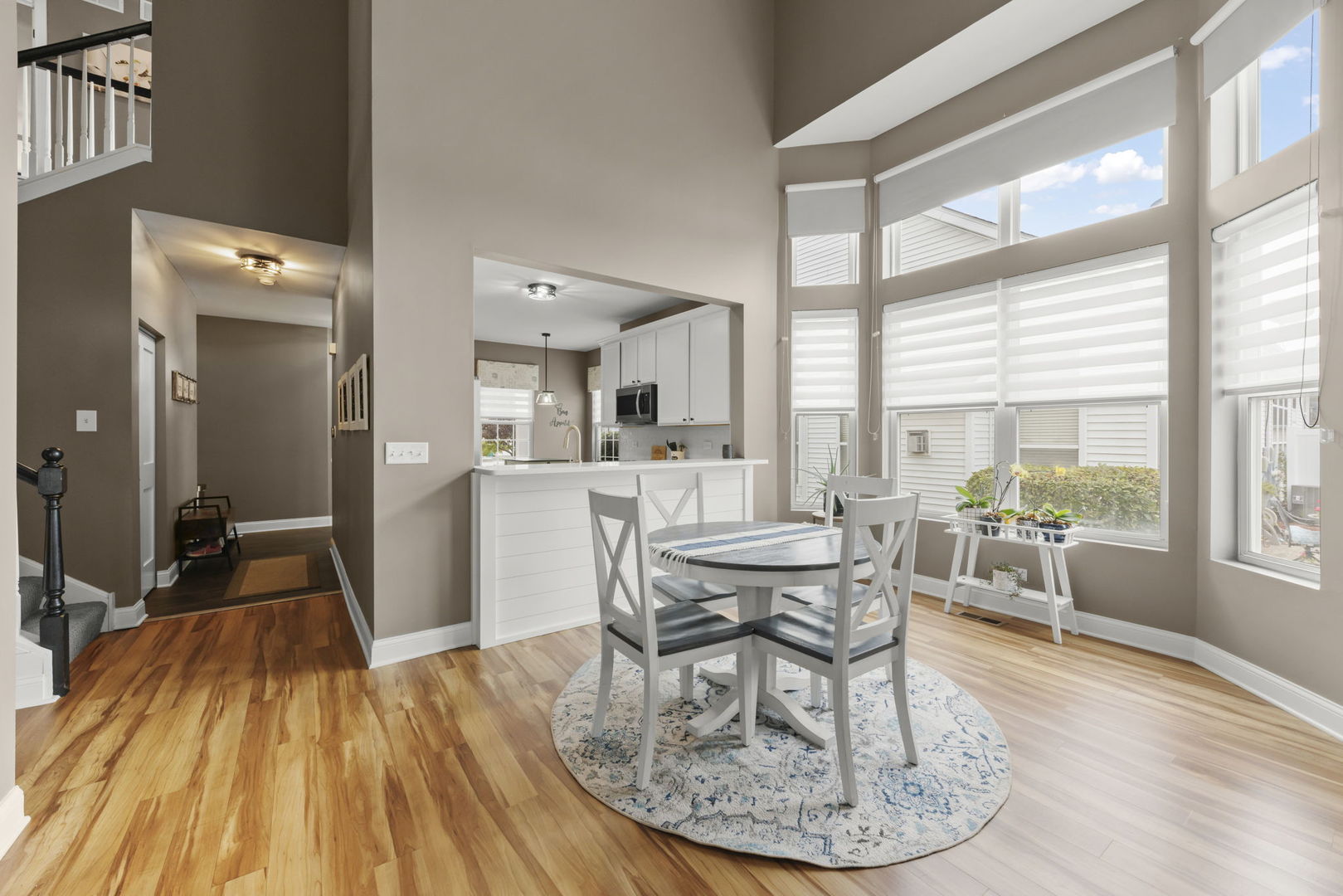 907 Bluebell Circle, Joliet, IL 60431