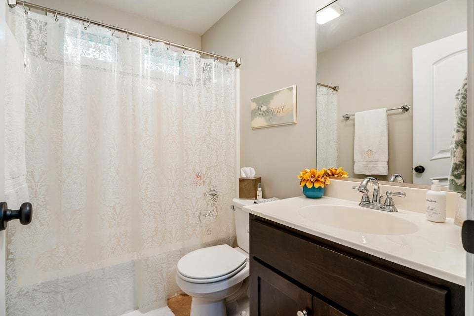 8617 N 381, Lake Village, IN 46349