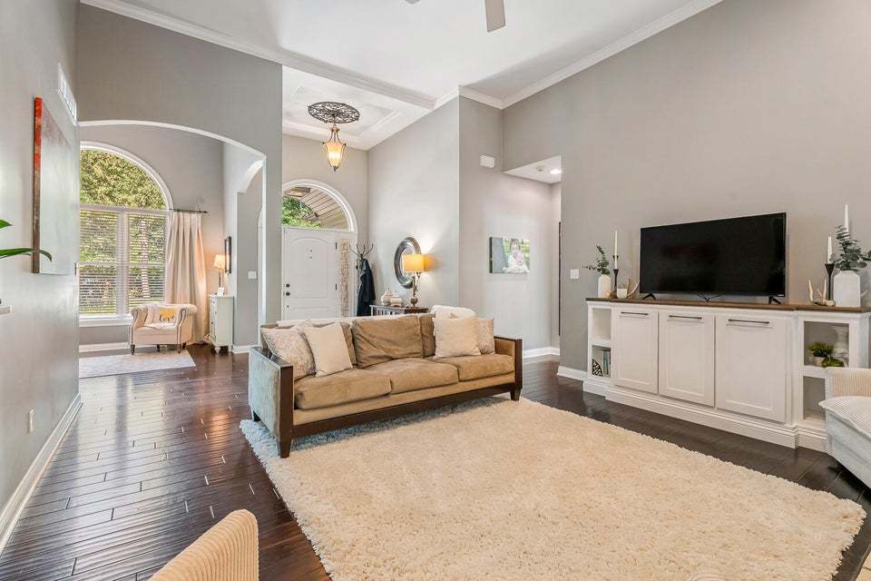 8617 N 381, Lake Village, IN 46349