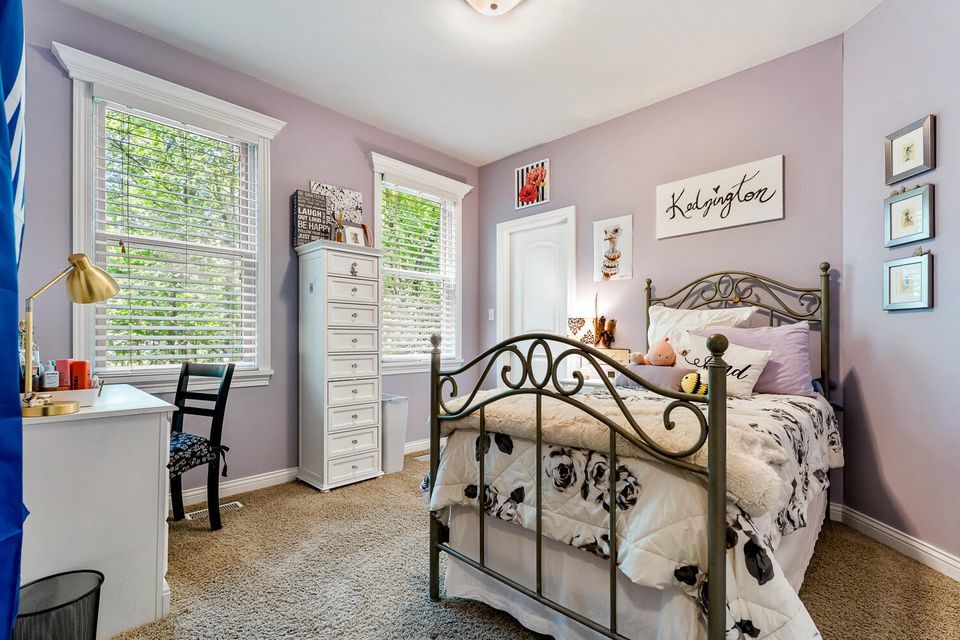 8617 N 381, Lake Village, IN 46349