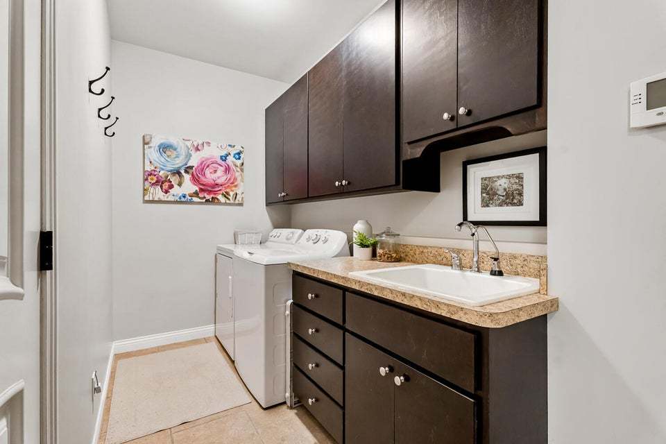 8617 N 381, Lake Village, IN 46349