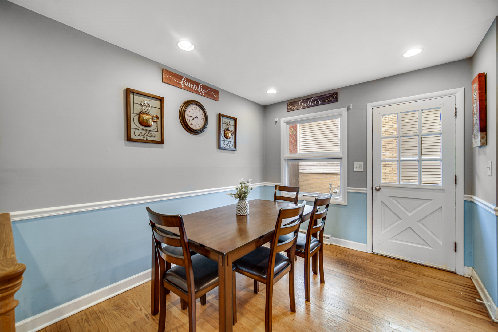 533 Drake Street, Libertyville, IL 60048