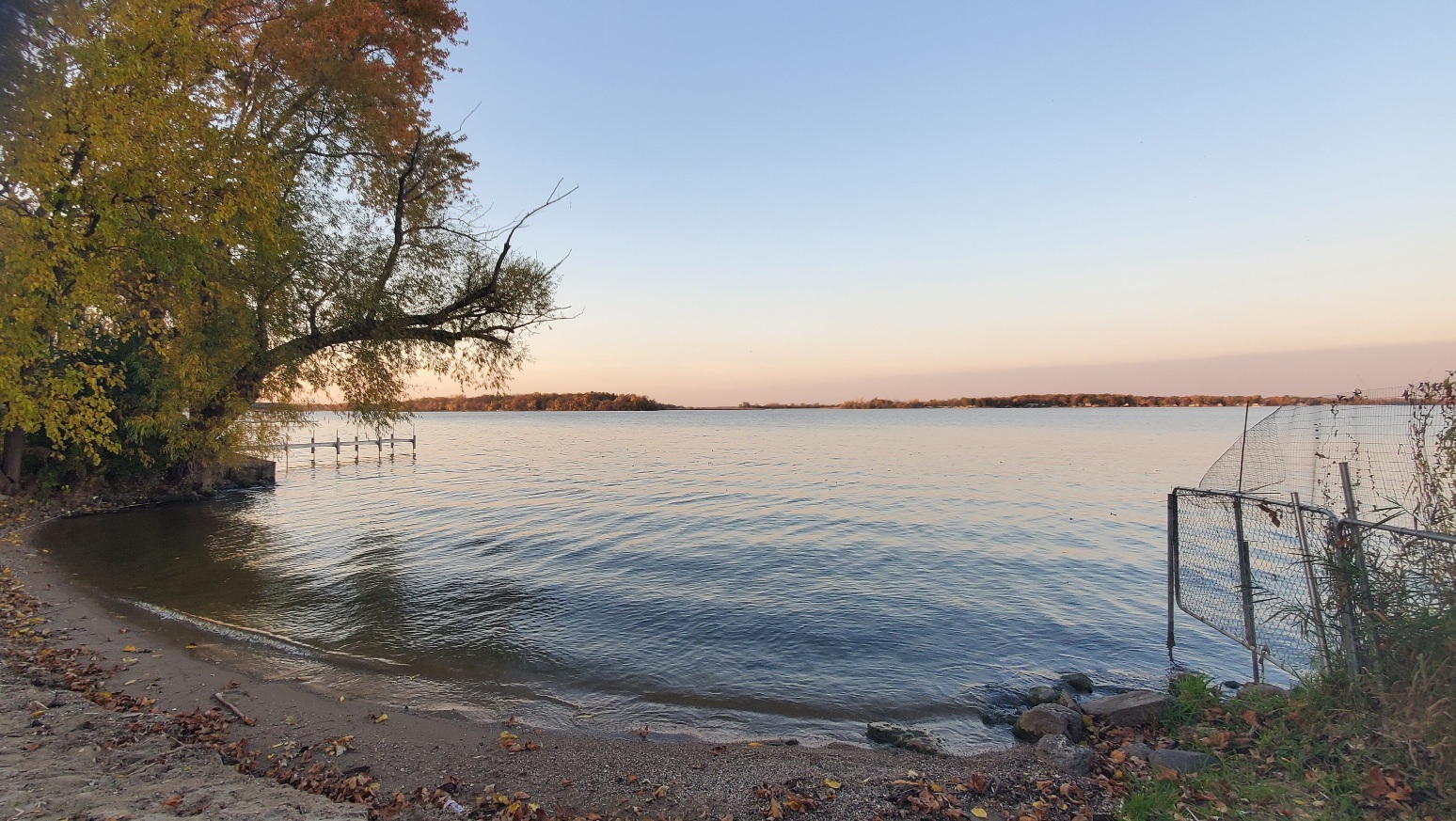 91 Lippincott Road, Fox Lake, IL 60020