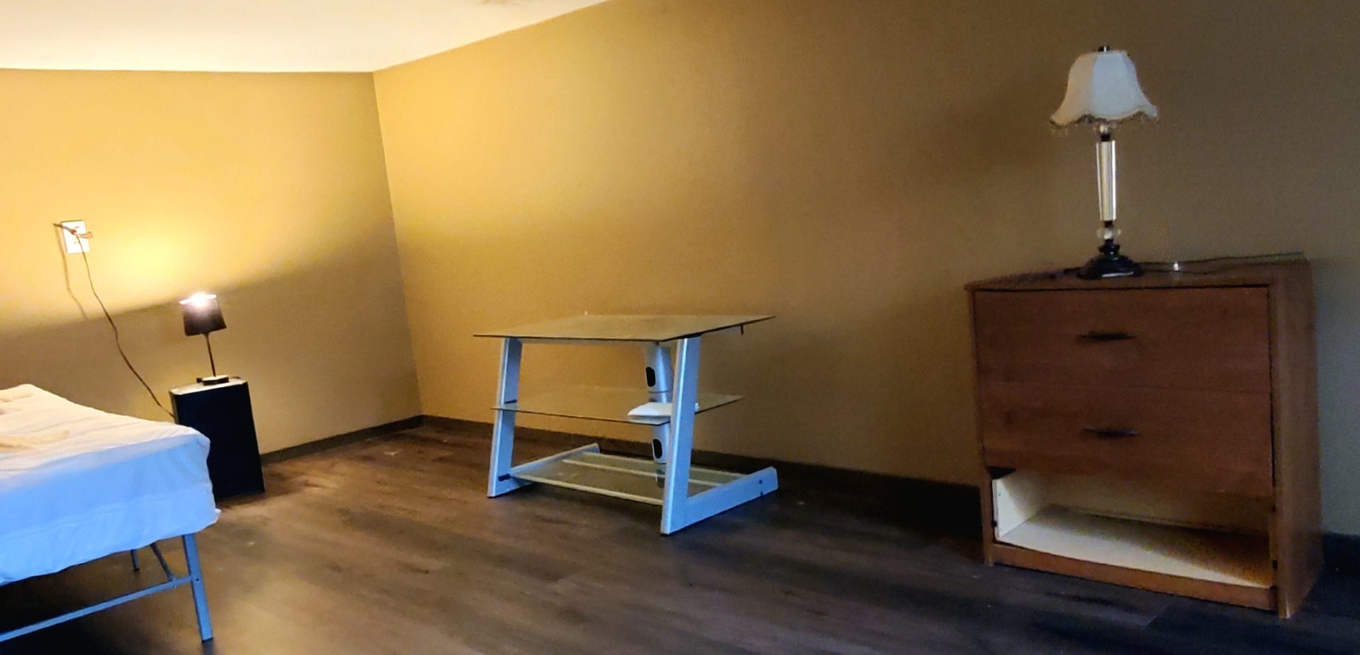 91 Lippincott Road, Fox Lake, IL 60020