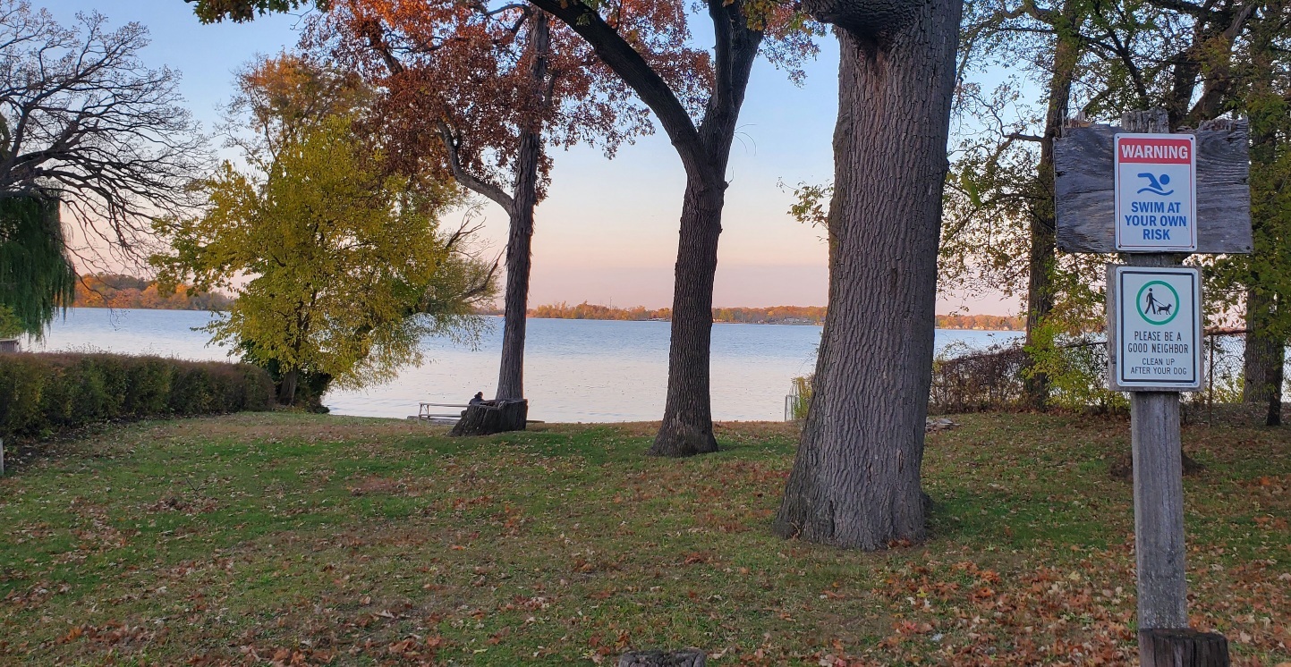 91 Lippincott Road, Fox Lake, IL 60020