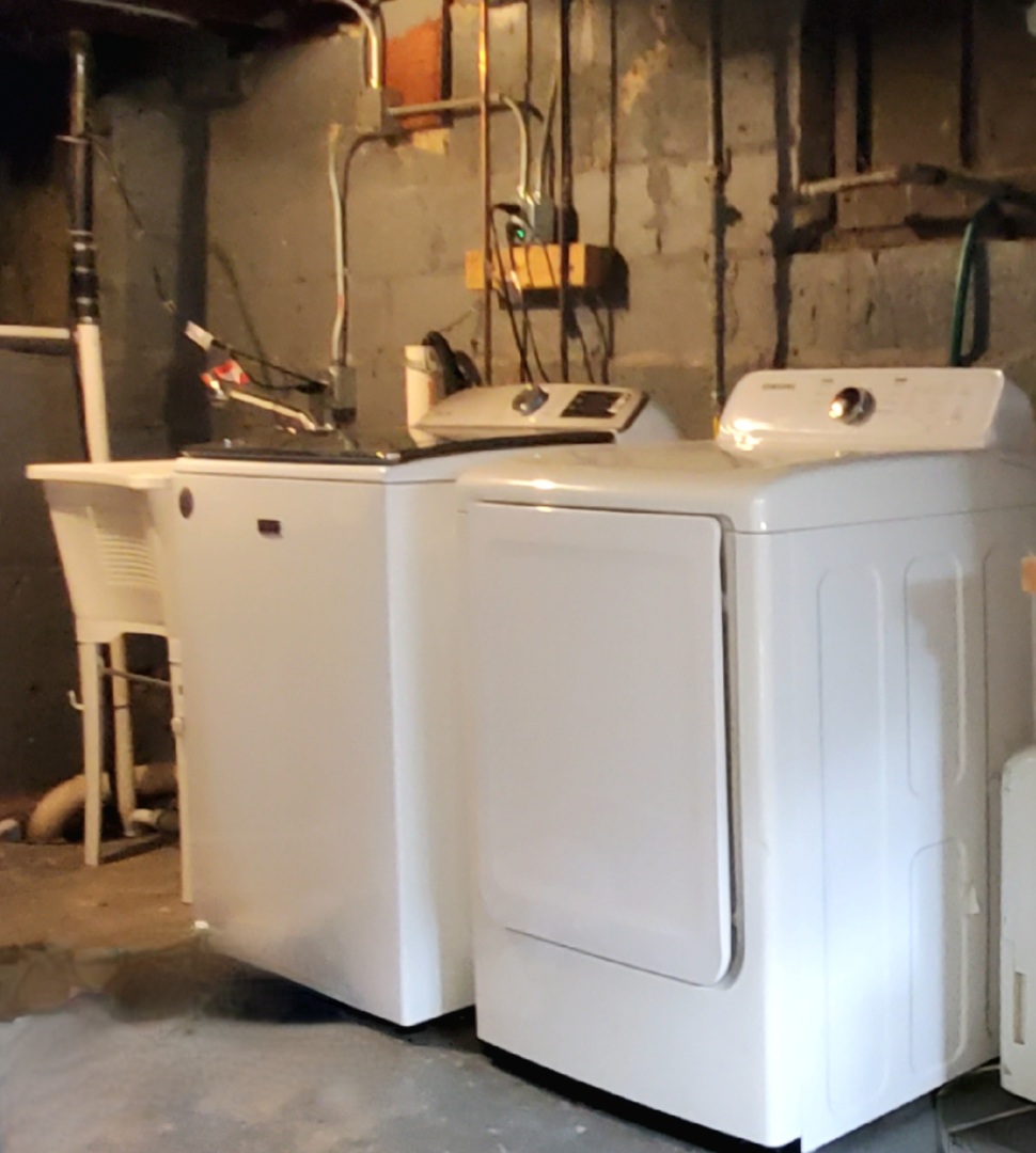 91 Lippincott Road, Fox Lake, IL 60020