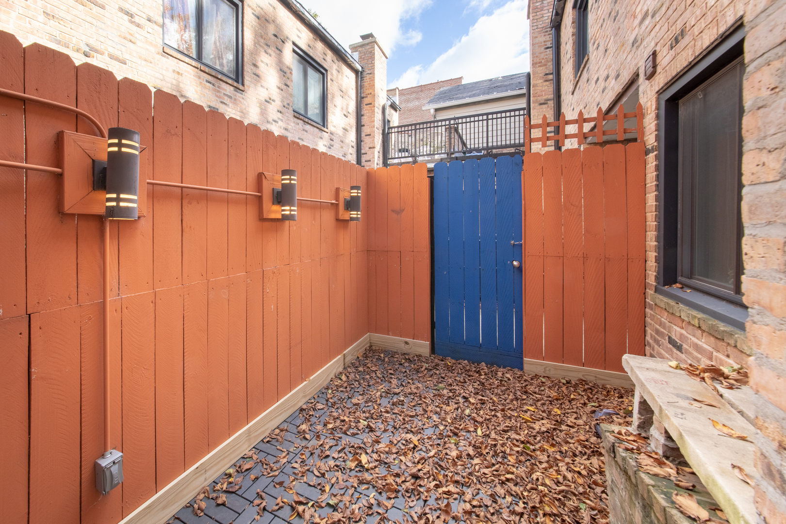 648 W Belden Avenue #B, Chicago, IL 60614