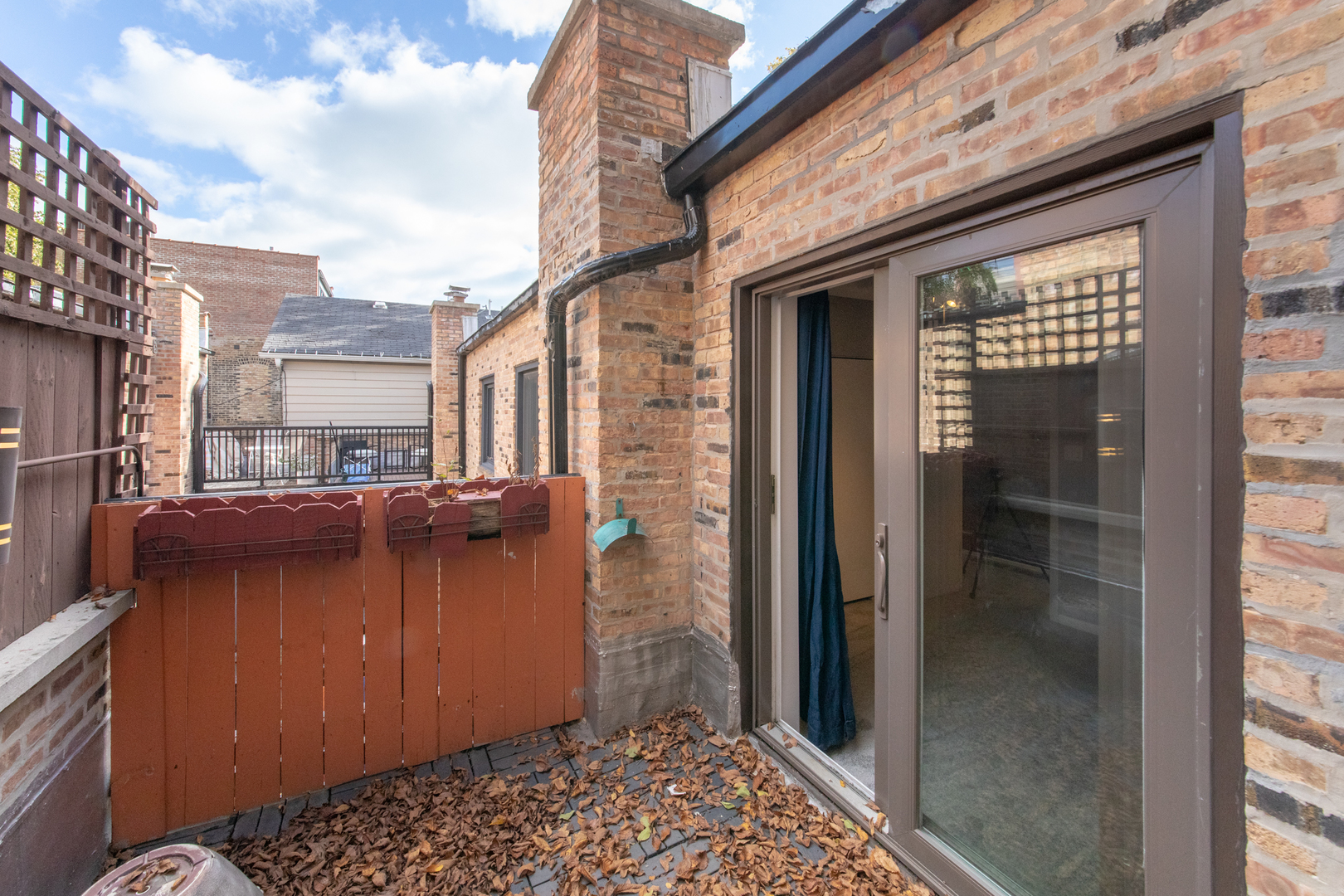 648 W Belden Avenue #B, Chicago, IL 60614