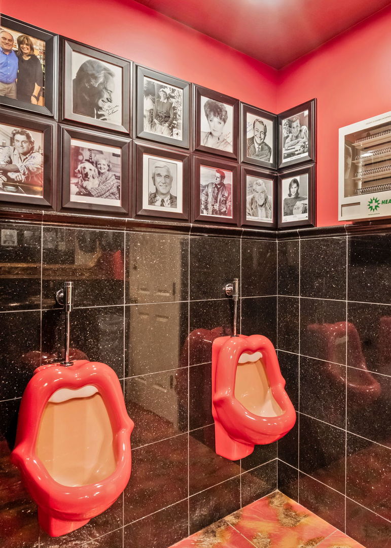 561 W 58th Street, Hinsdale, IL 60521