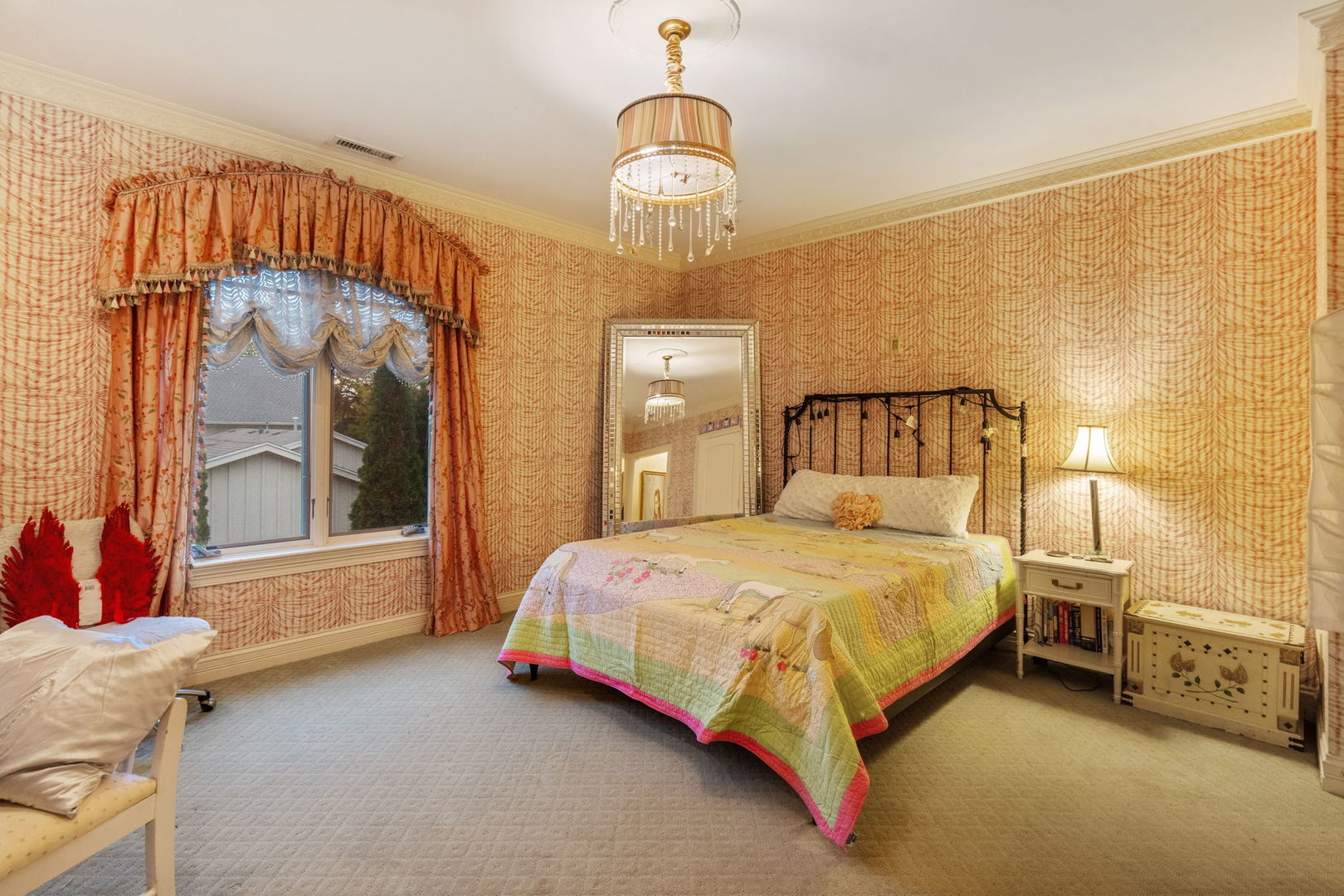 561 W 58th Street, Hinsdale, IL 60521