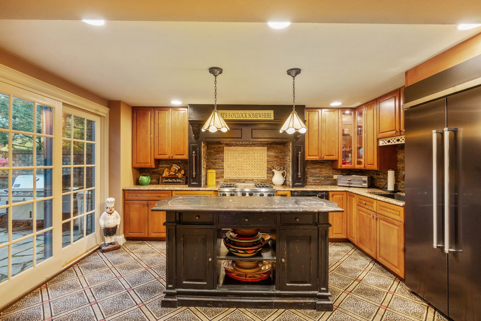 561 W 58th Street, Hinsdale, IL 60521