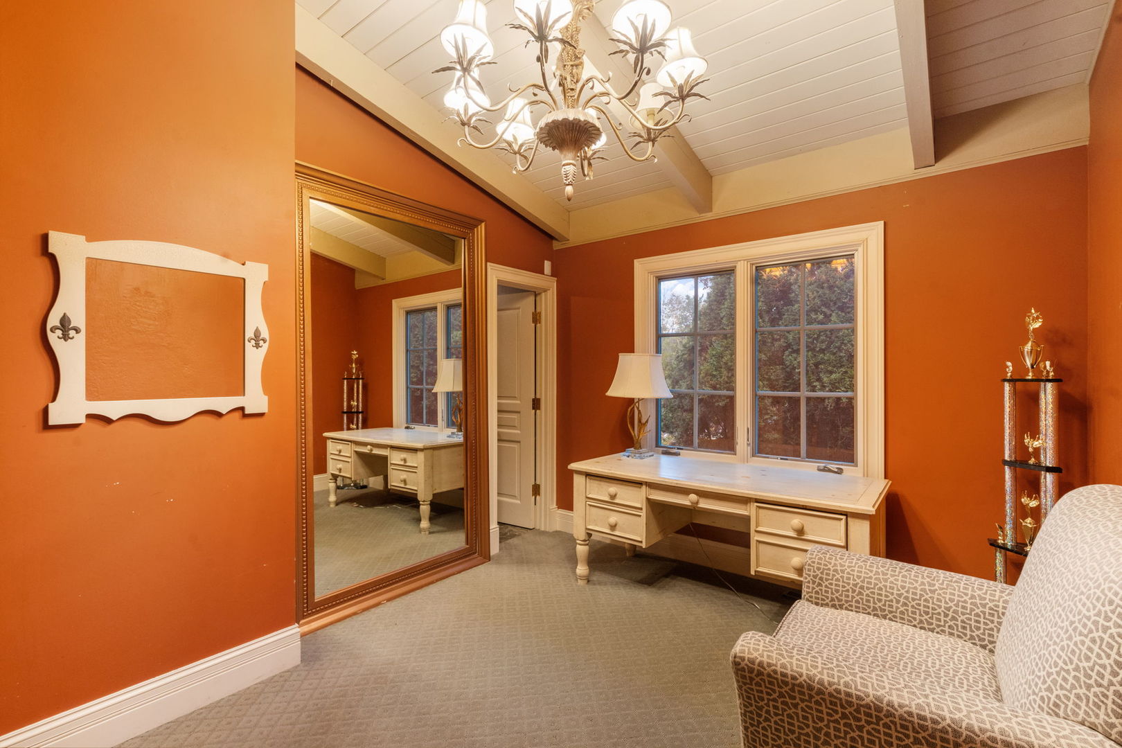 561 W 58th Street, Hinsdale, IL 60521