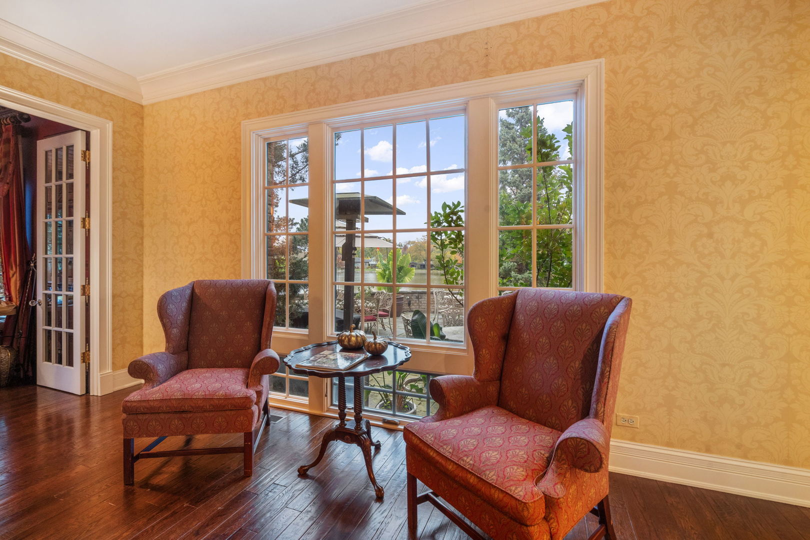 561 W 58th Street, Hinsdale, IL 60521