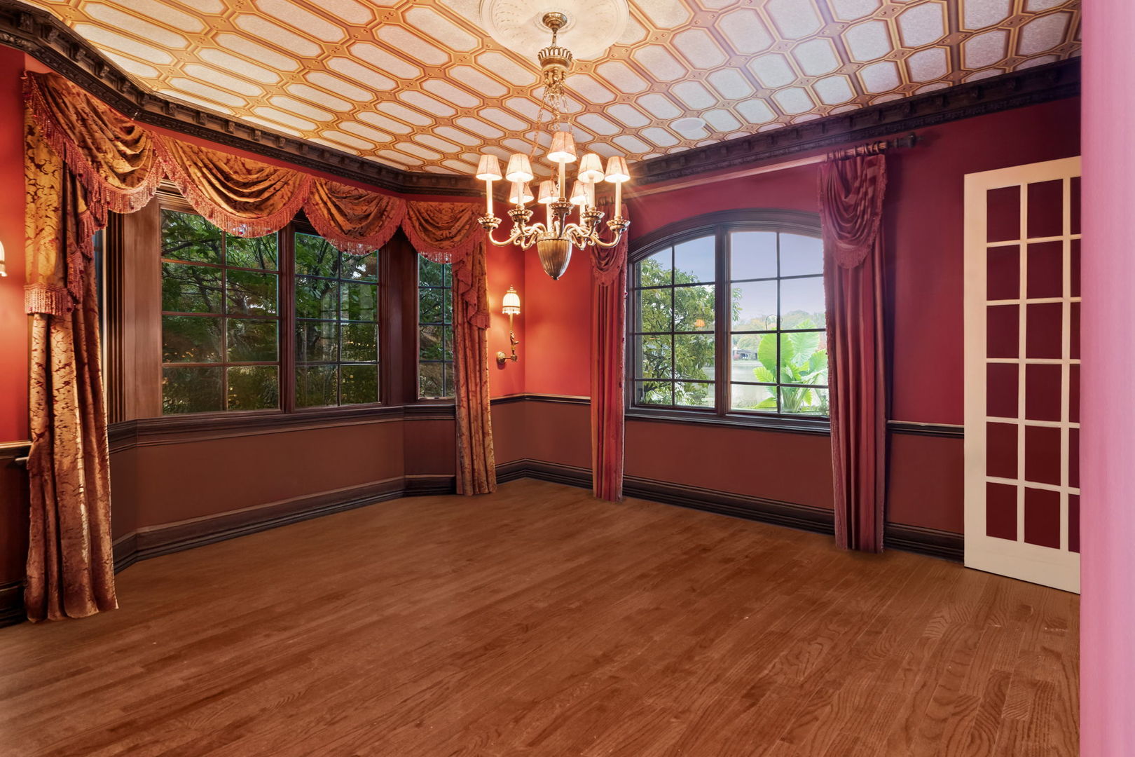 561 W 58th Street, Hinsdale, IL 60521