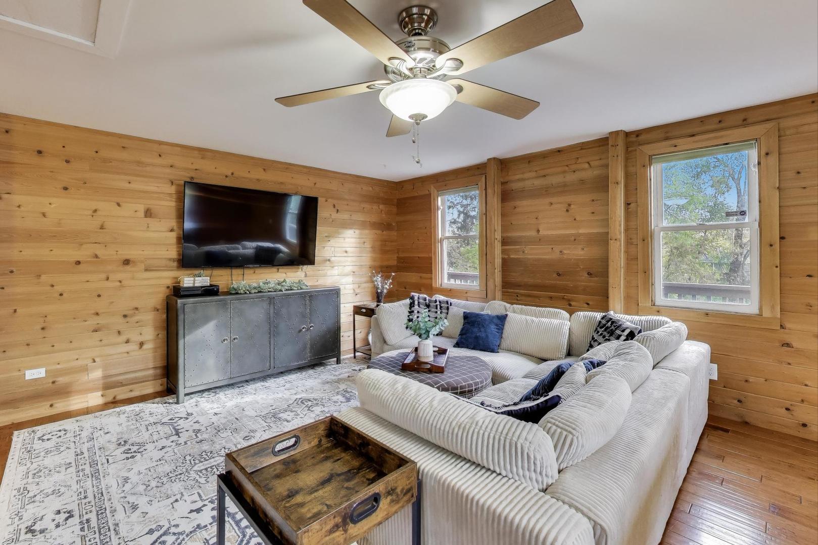 38800 N West Avenue, Lake Villa, IL 60046