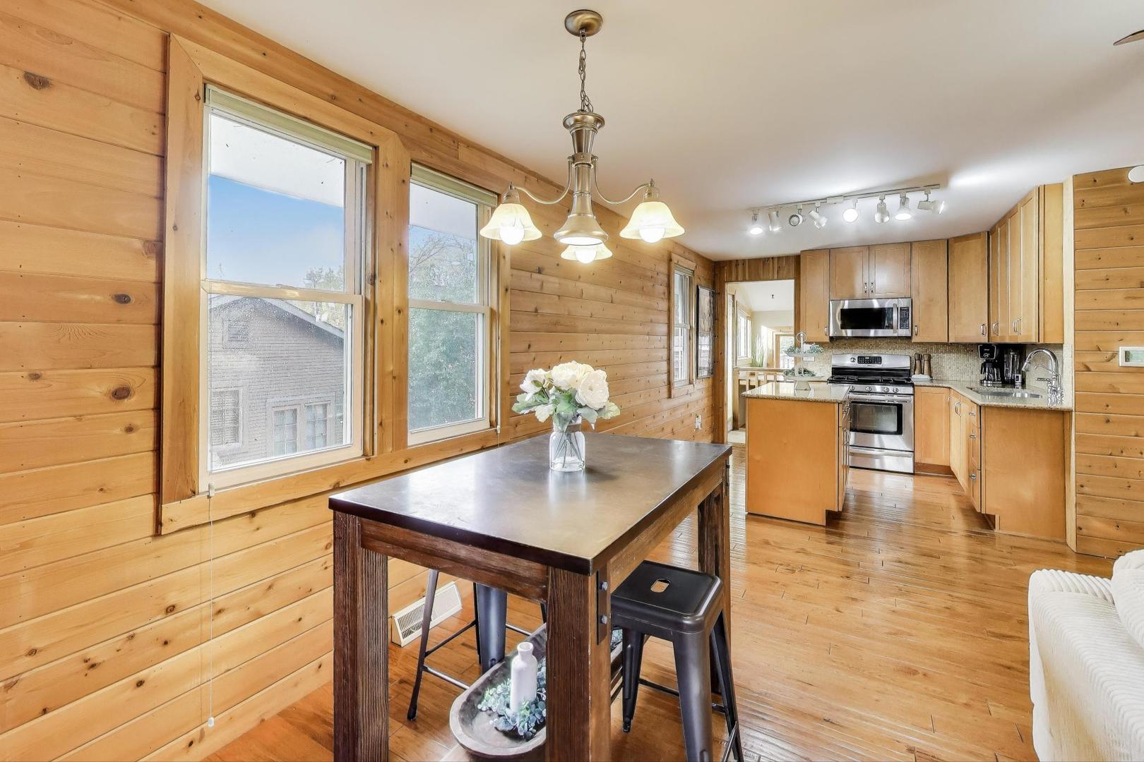 38800 N West Avenue, Lake Villa, IL 60046