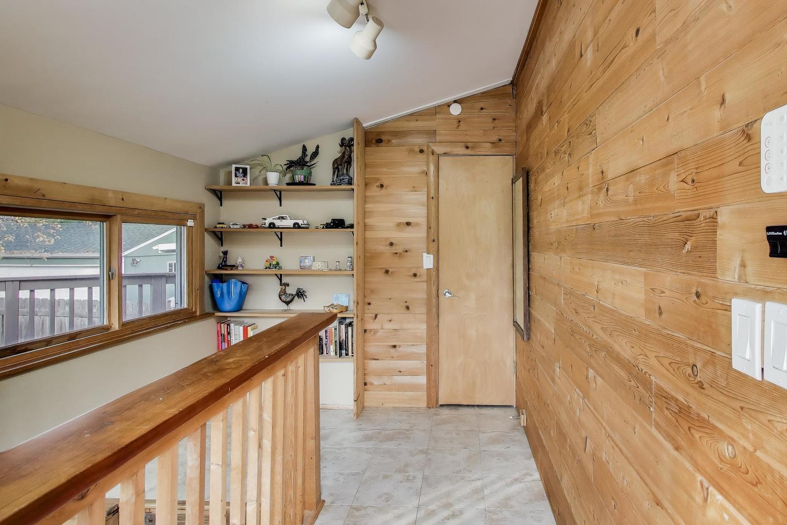 38800 N West Avenue, Lake Villa, IL 60046