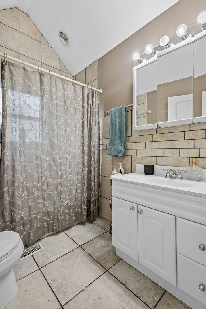 1236 Olive Road, Homewood, IL 60430