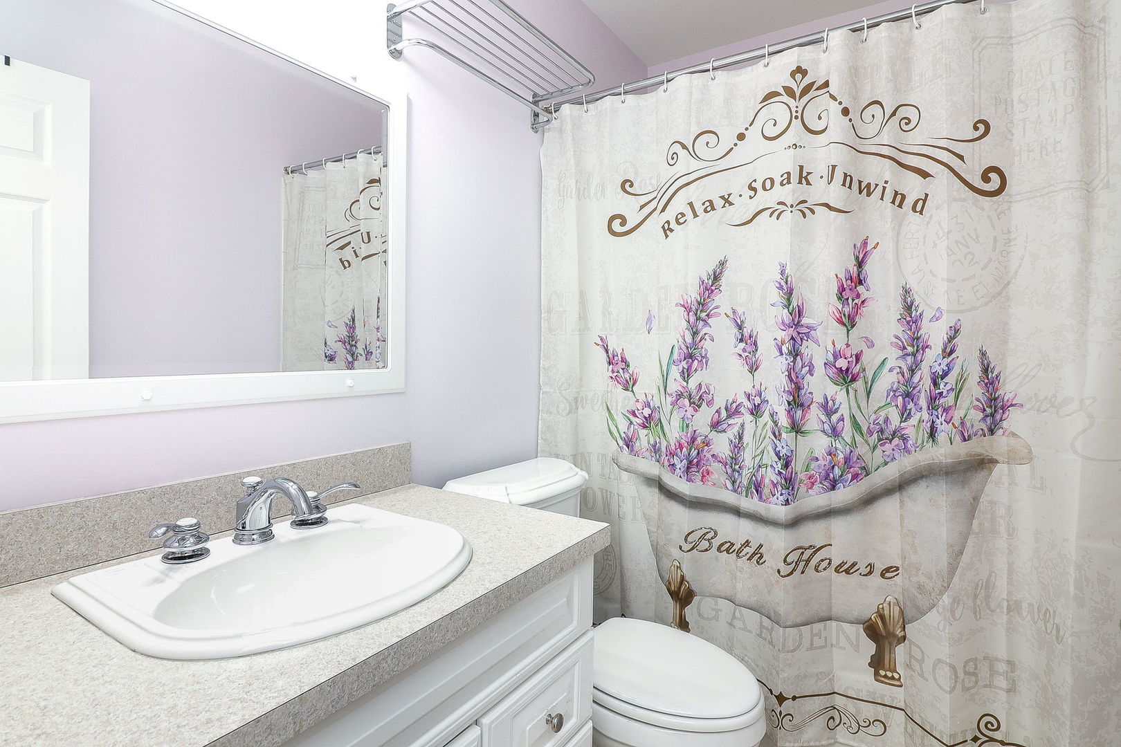 480 Village Green Road, Naperville, IL 60540