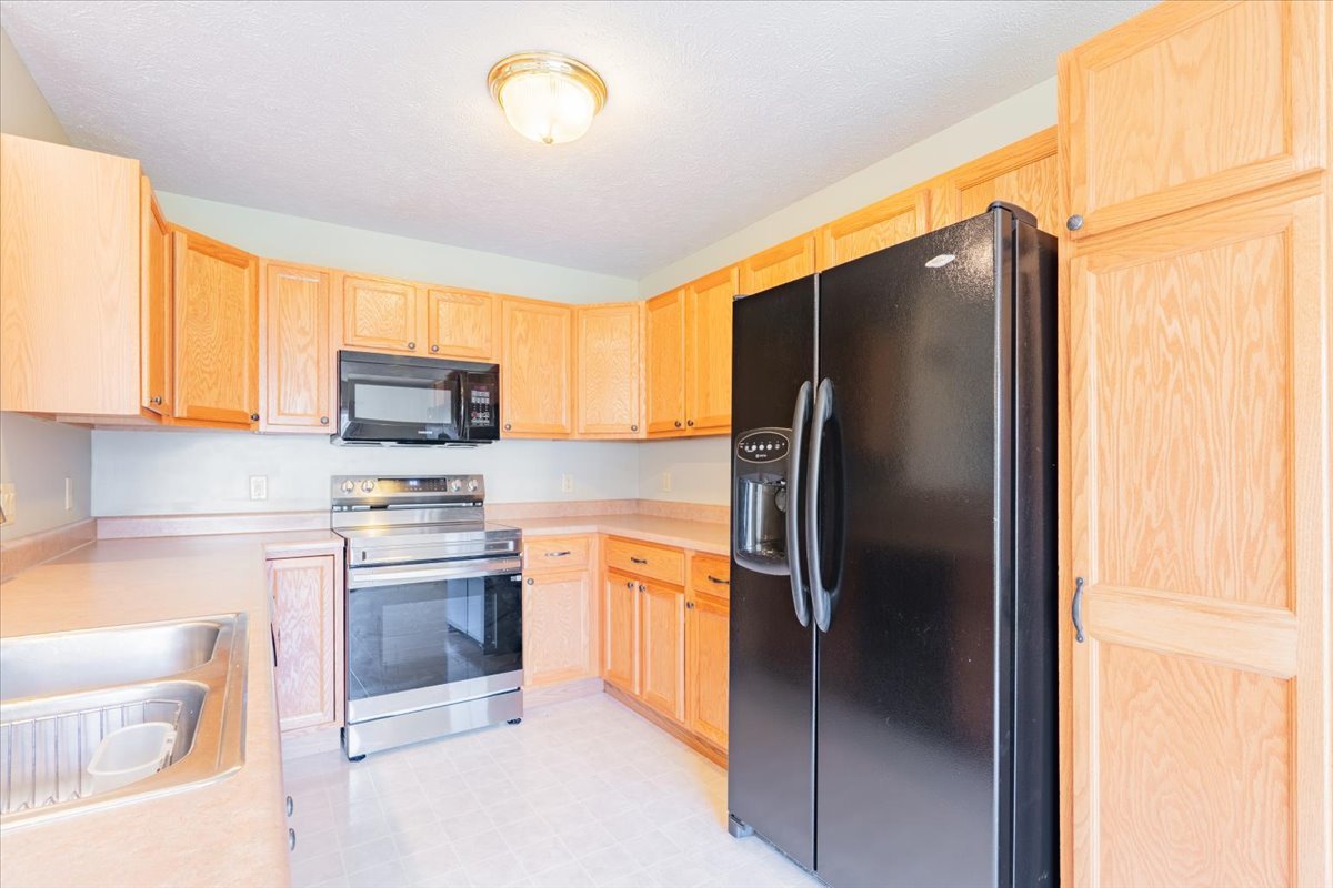 417 Robert Drive, Normal, IL 61761