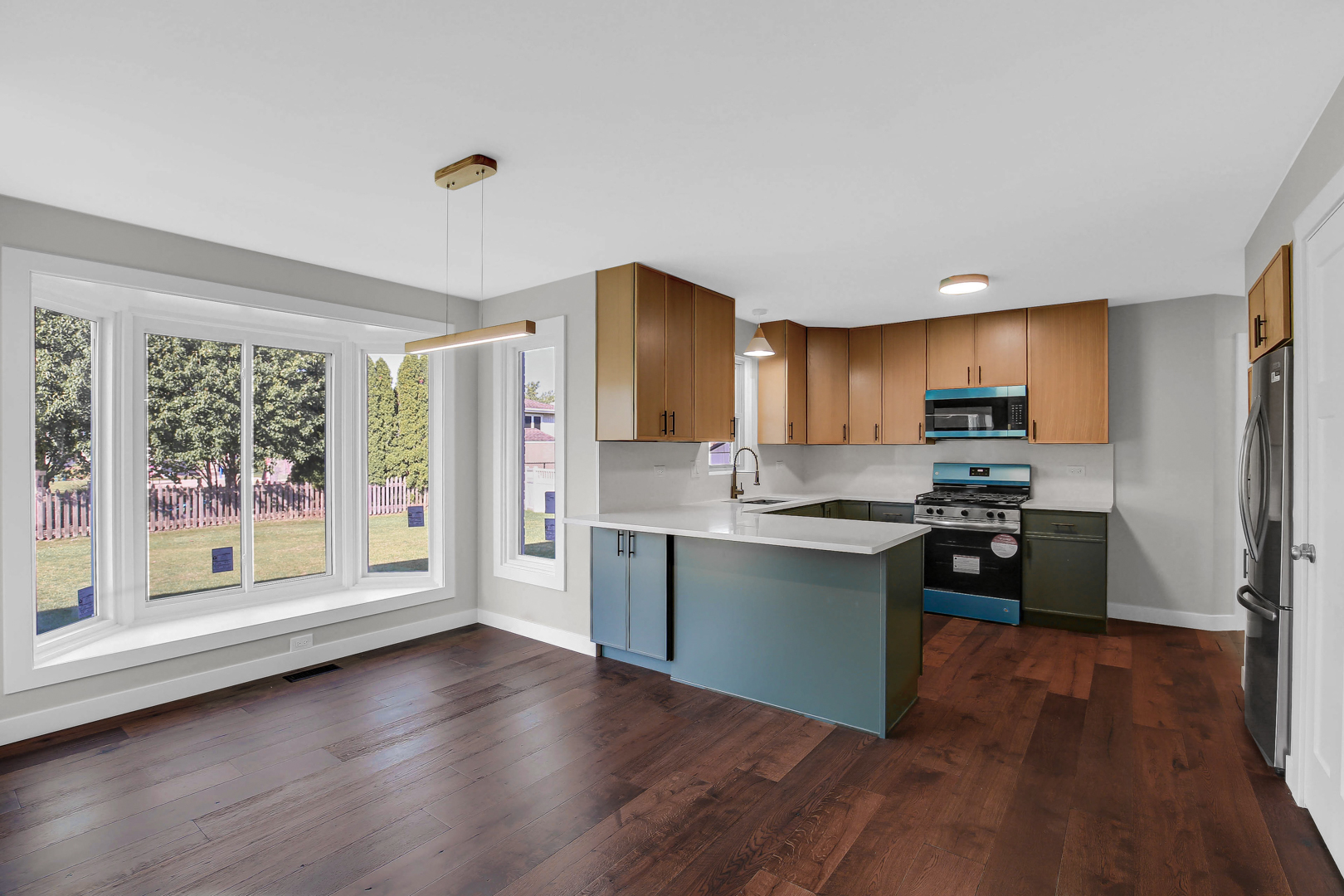 15636 Chapel Hill Road, Orland Park, IL 60462