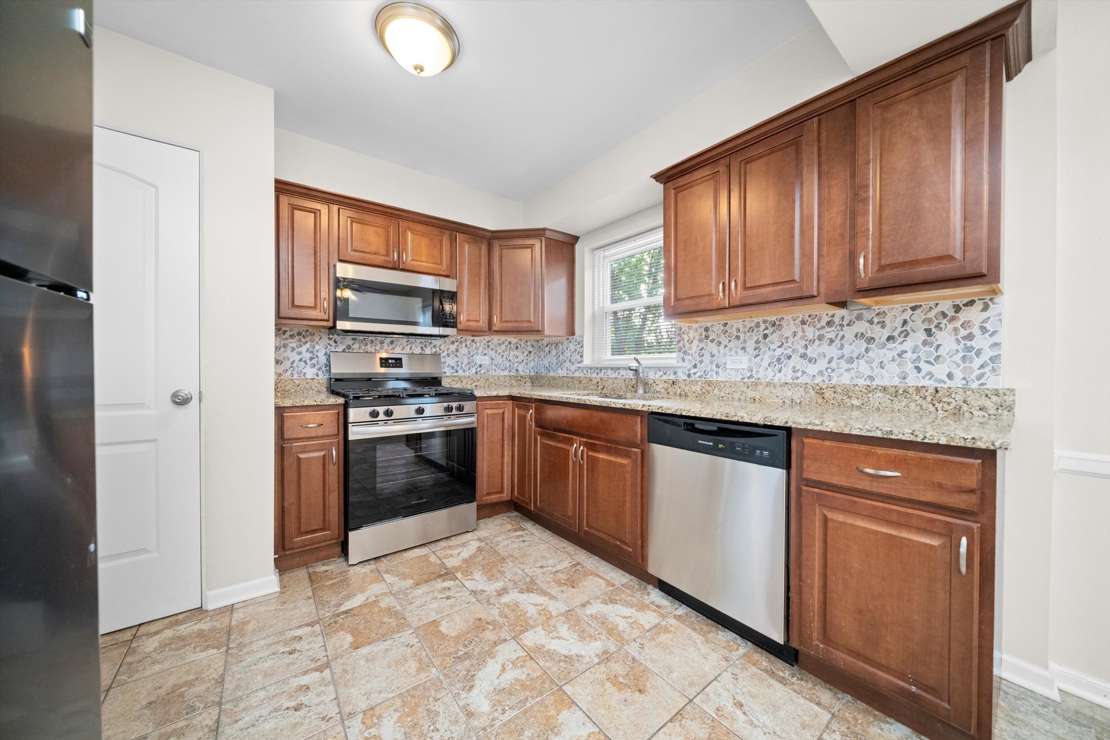 14231 S Dearborn Street, Riverdale, IL 60827