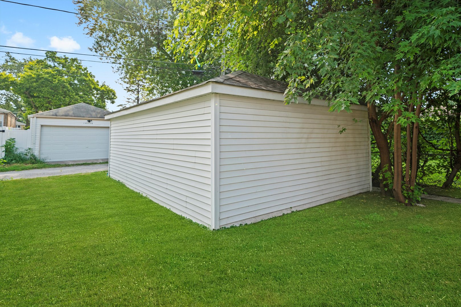 14231 S Dearborn Street, Riverdale, IL 60827