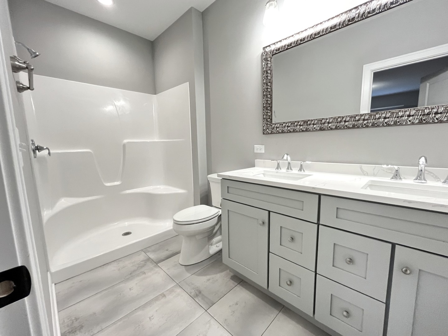 514 COBBLESTONE Circle, Harvard, IL 60033