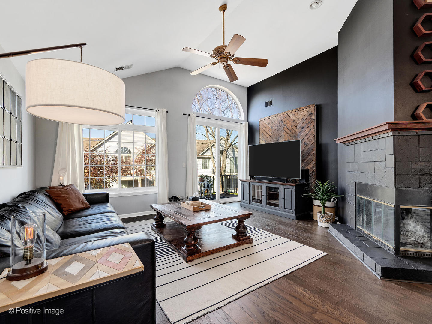 30W091 Penny Lane #30W091, Warrenville, IL 60555