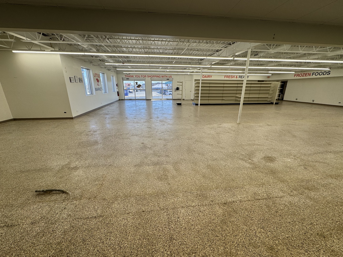 225 E Irving Park Road, Roselle, IL 60172