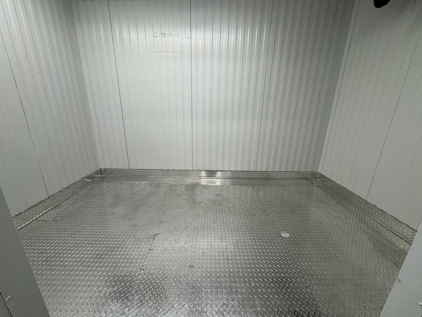 225 E Irving Park Road, Roselle, IL 60172