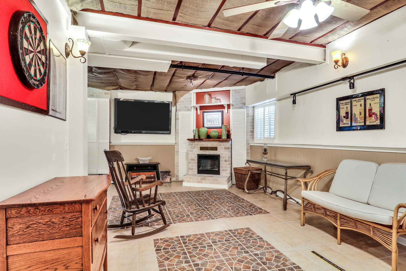 18587 W Meander Drive, Grayslake, IL 60030