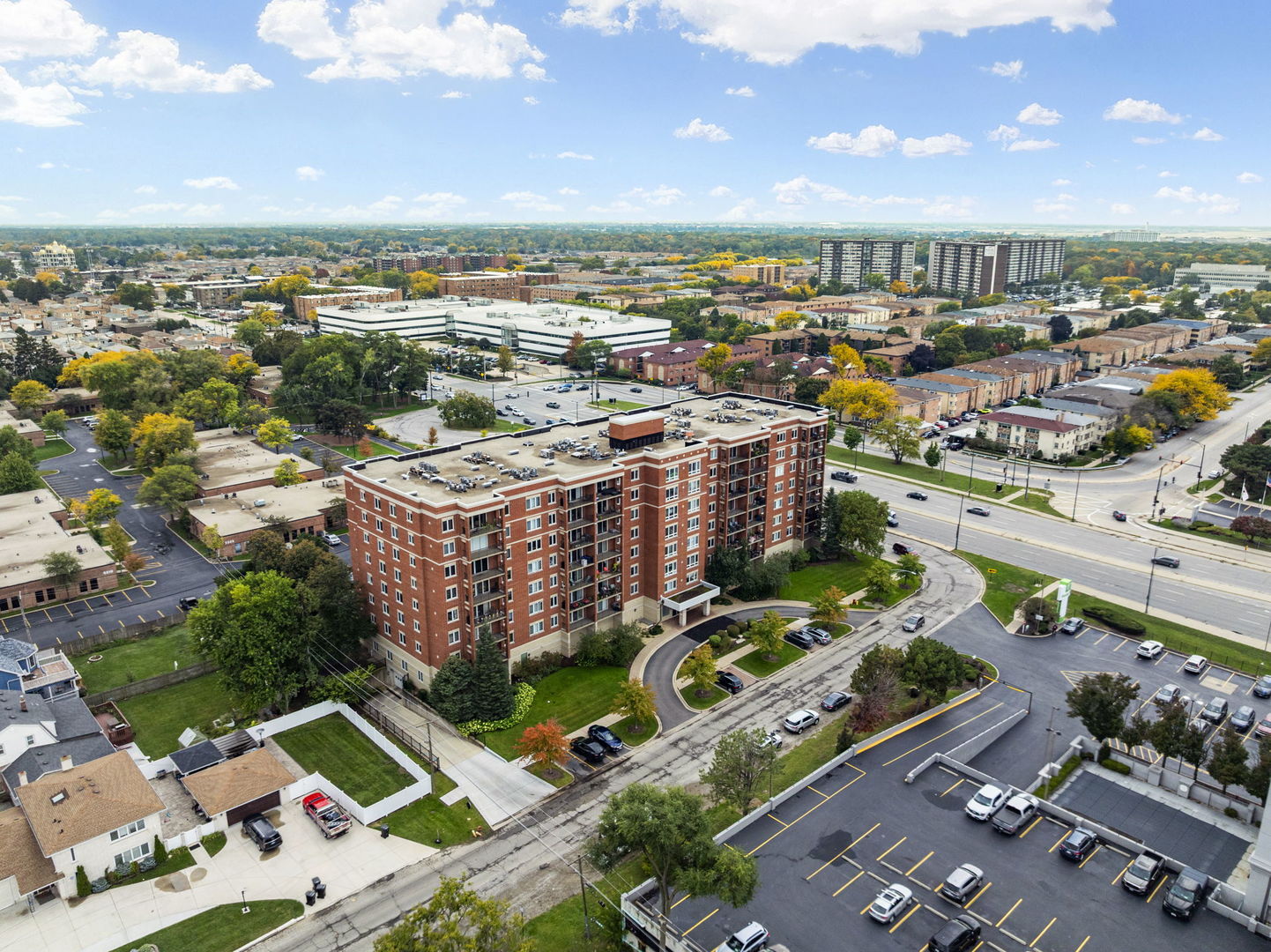 5555 N CUMBERLAND Avenue #509, Chicago, IL 60656