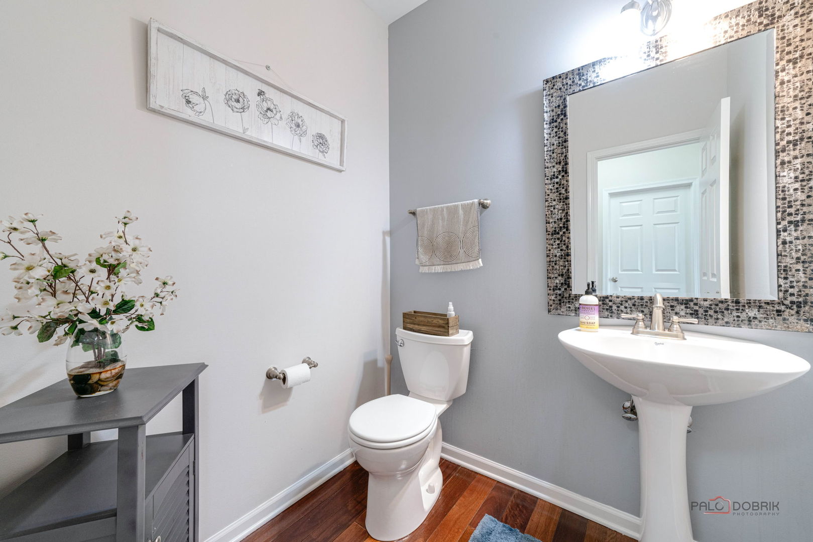 683 Niagara Drive, Volo, IL 60073