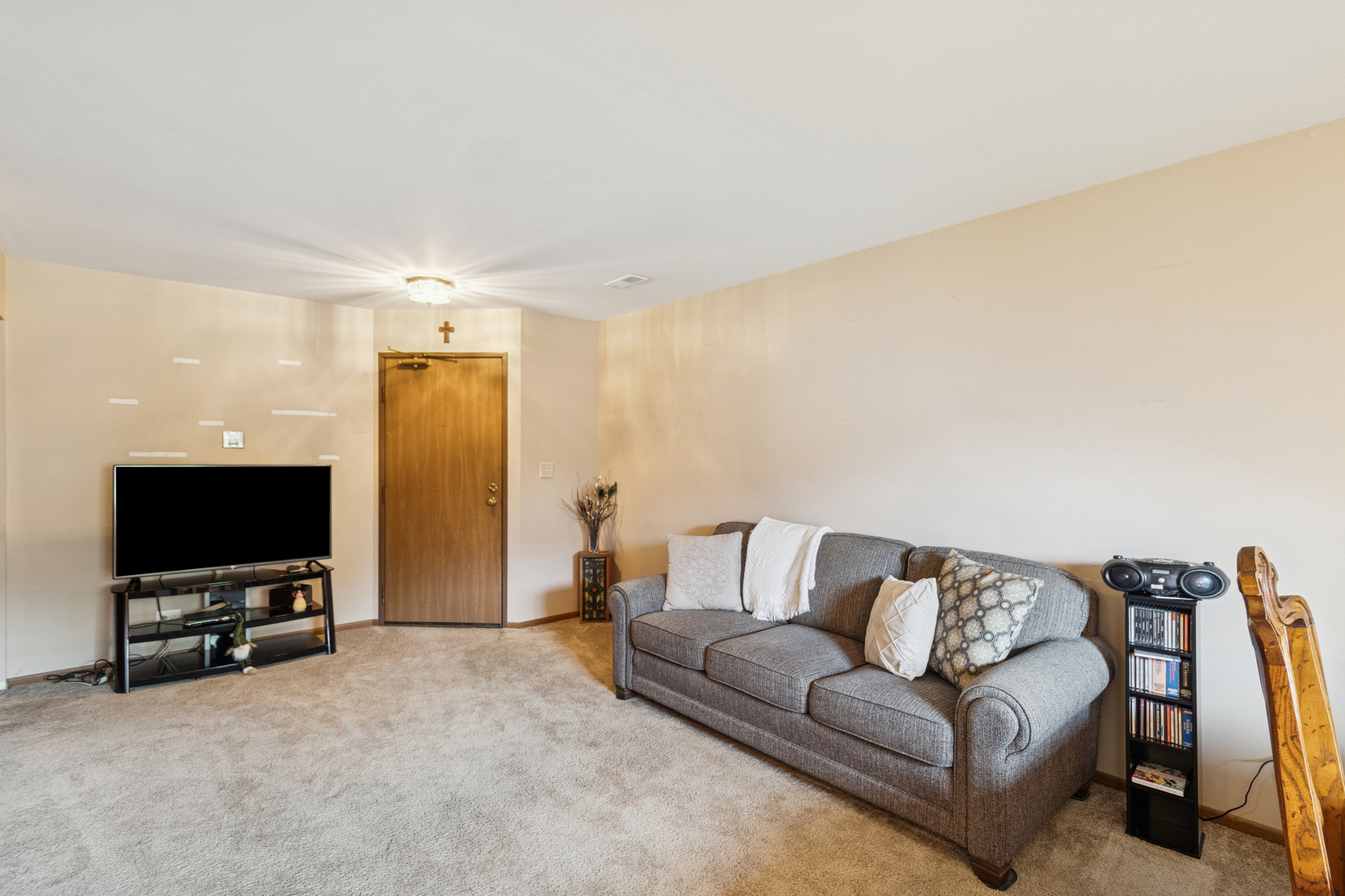 66 Gant Circle #D, Streamwood, IL 60107