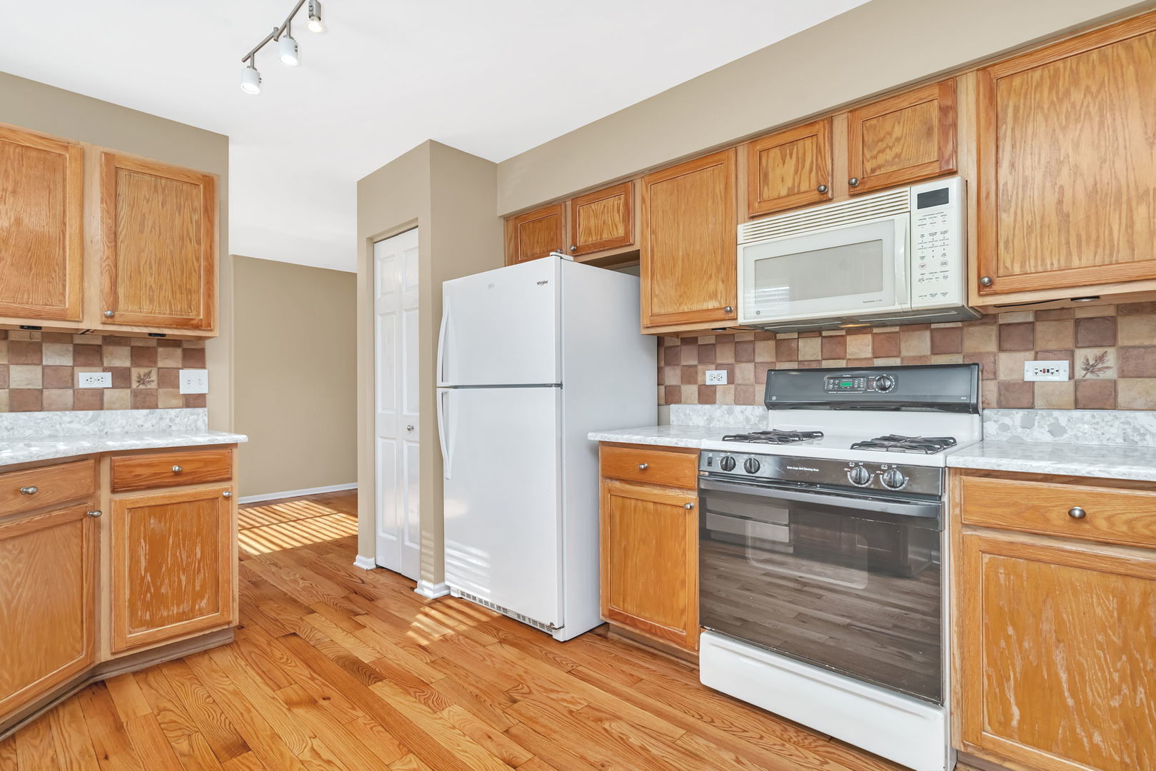 2509 Rosehall Lane, Aurora, IL 60503