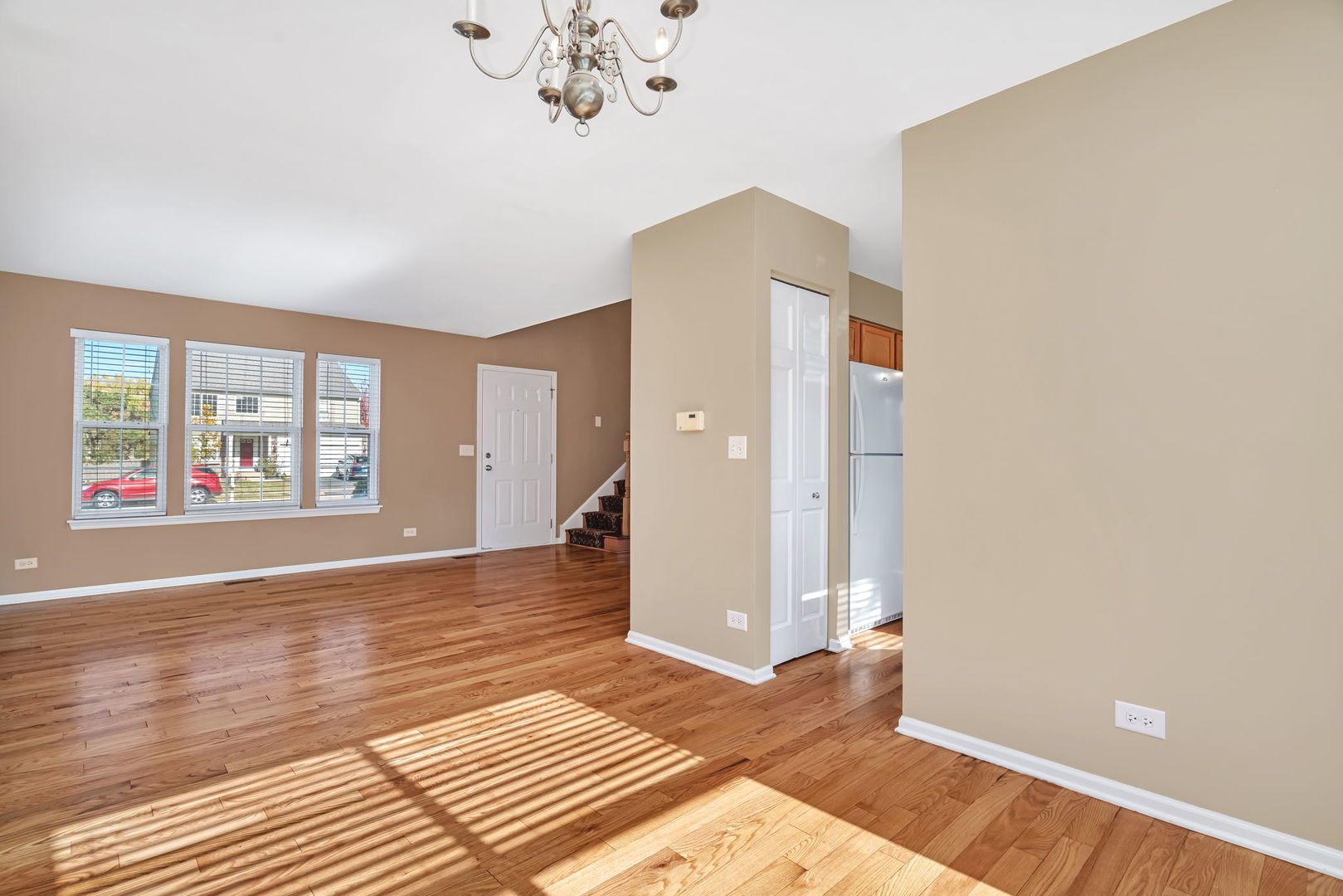 2509 Rosehall Lane, Aurora, IL 60503