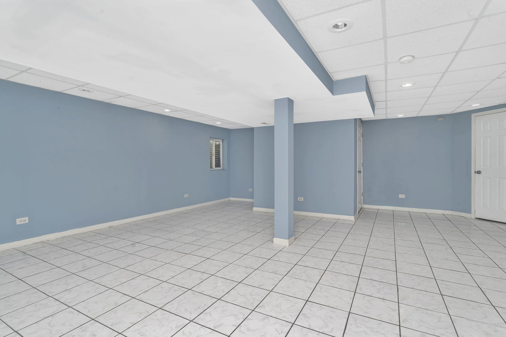 2509 Rosehall Lane, Aurora, IL 60503