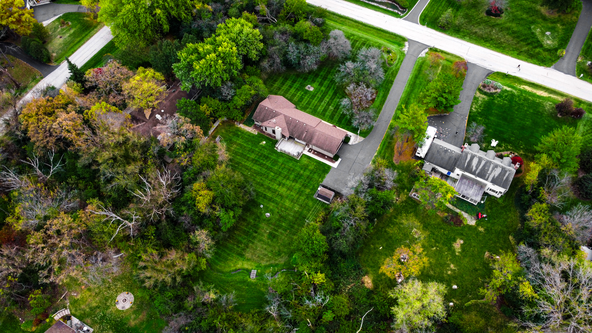 15860 W Thornapple Lane, Gurnee, IL 60031