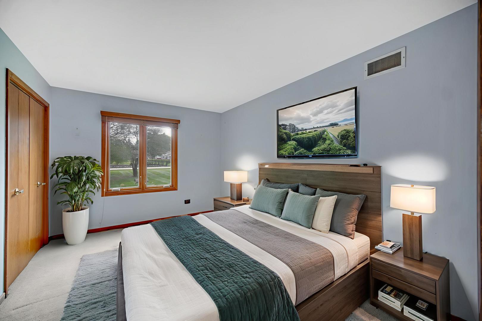 15860 W Thornapple Lane, Gurnee, IL 60031