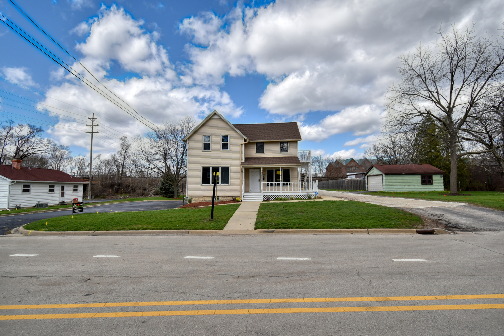 1208 Lisle Place #2B, Lisle, IL 60532